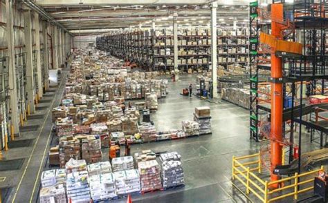 vente vetement usine en ligne - grossiste de marques en ligne.